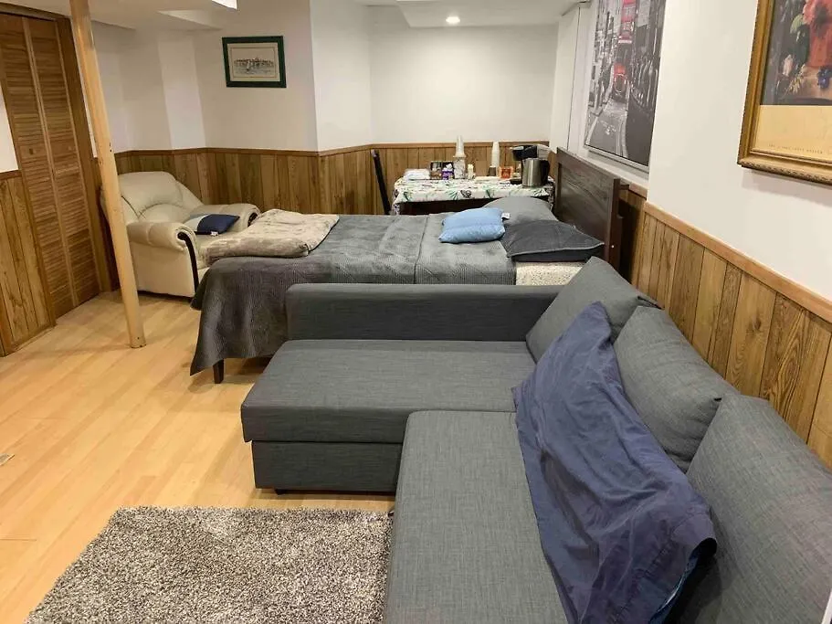 Homestay szállás Big Oasis Studio Near Airport Yyz Toronto